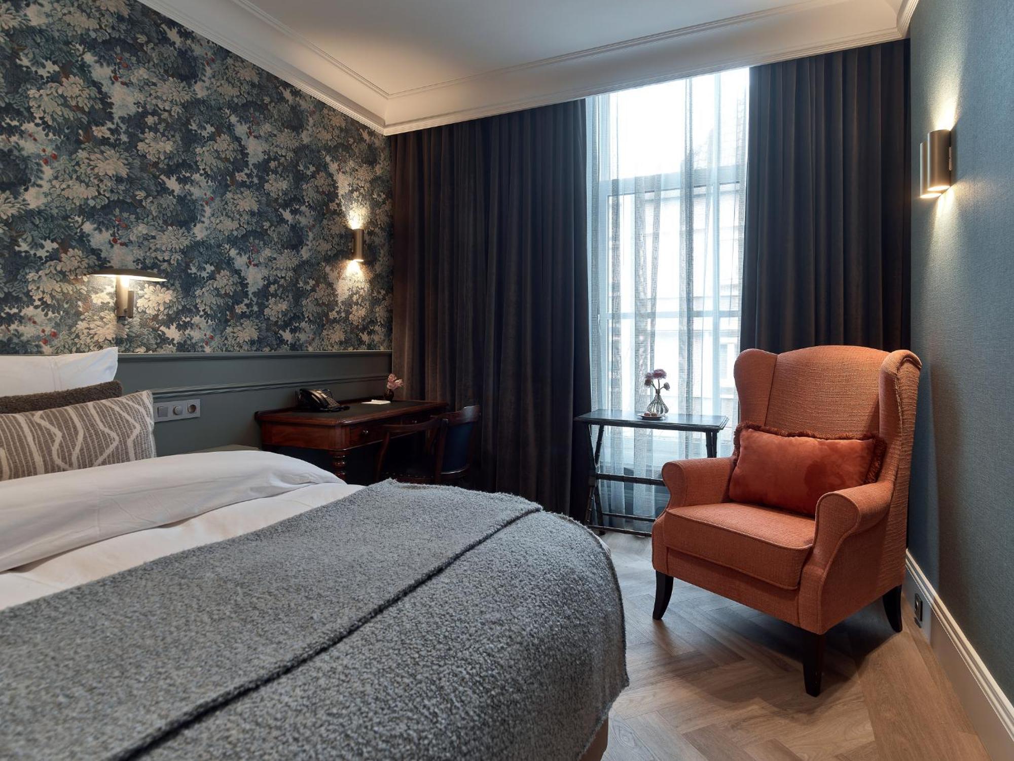 Good Seasons Hotel Den Bosch Ден Бош Екстериор снимка