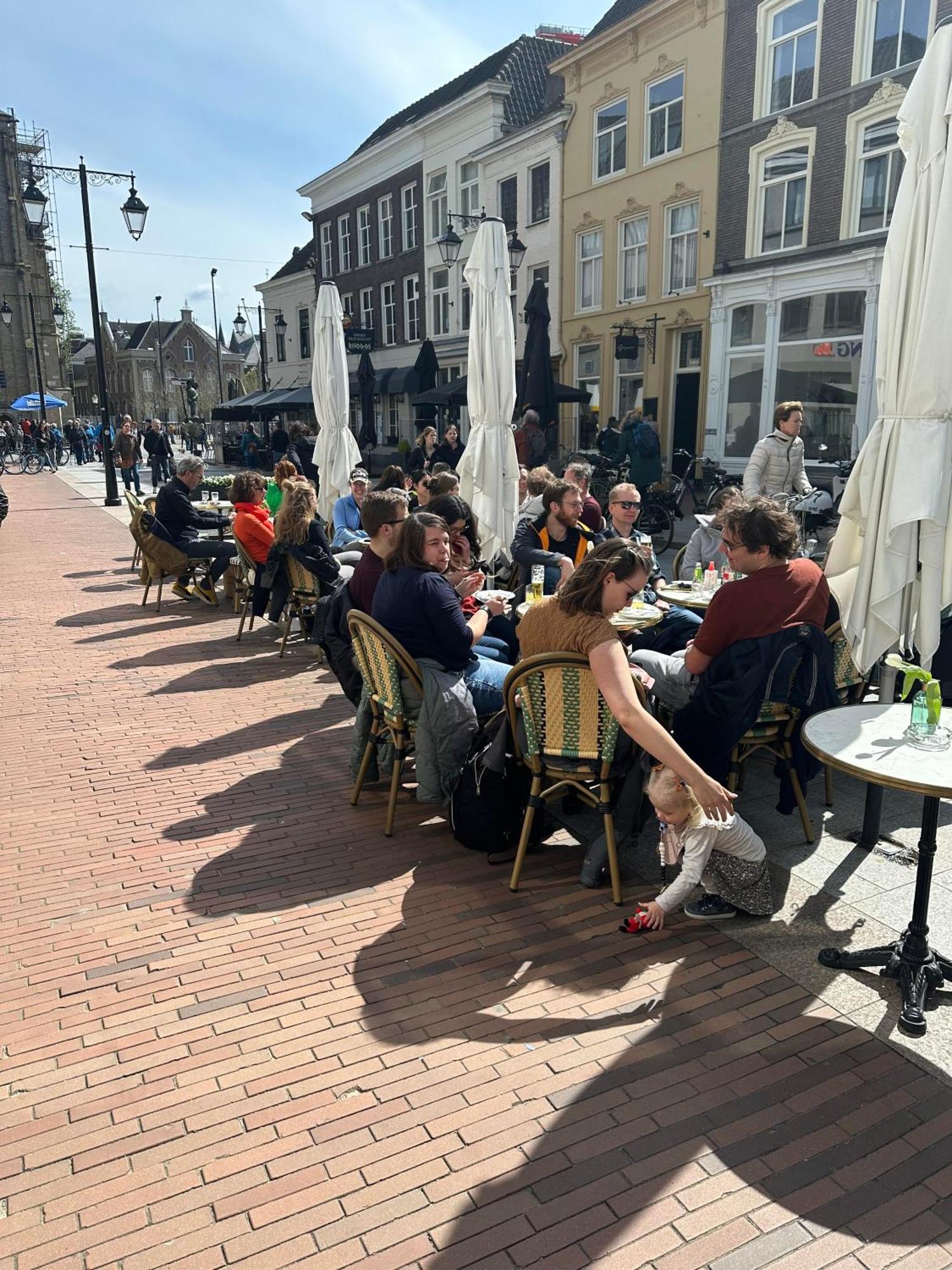 Good Seasons Hotel Den Bosch Ден Бош Екстериор снимка